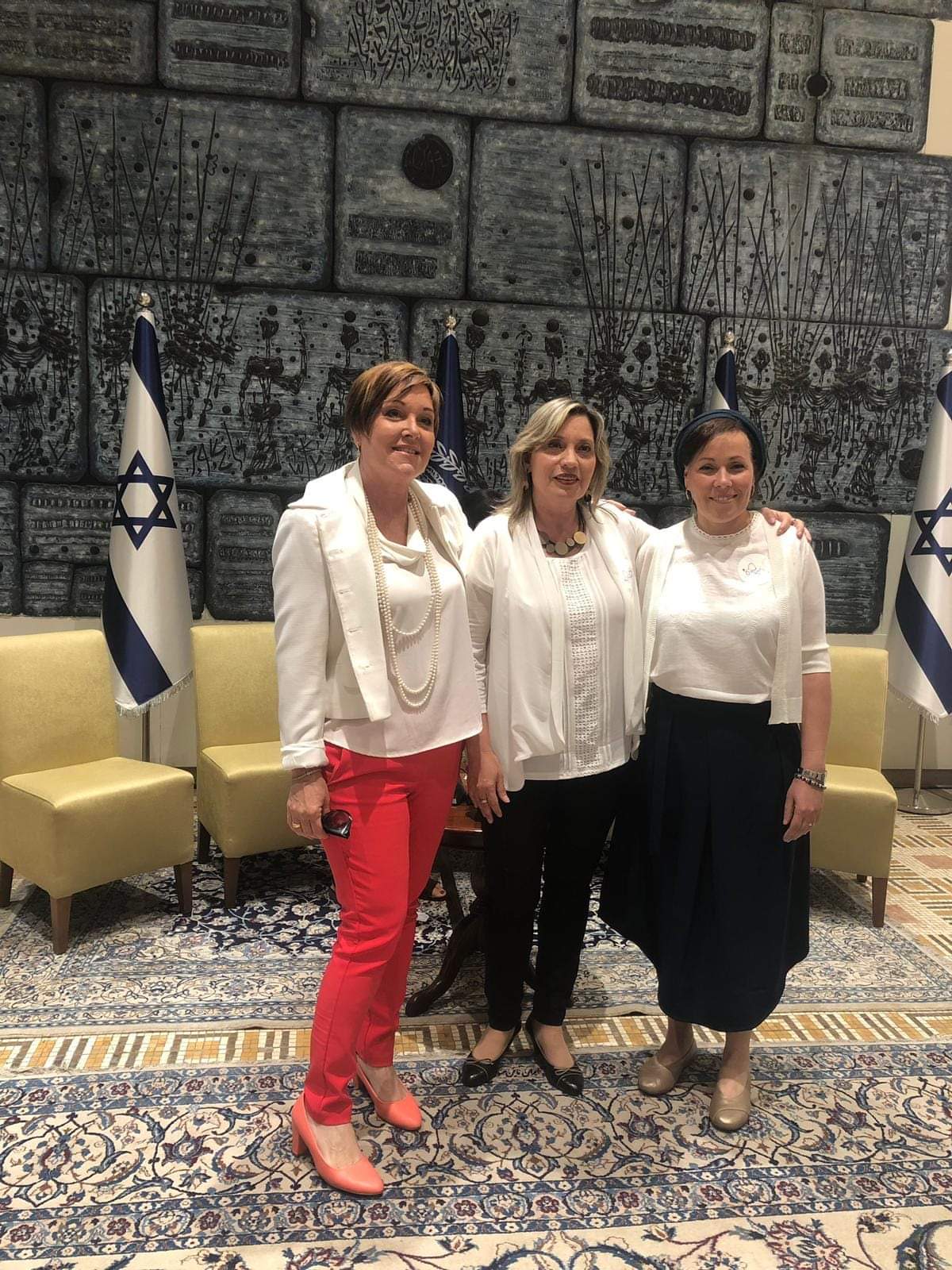 קציעה בבית הנשיא.jpg