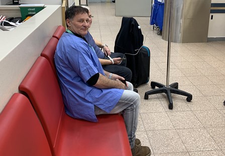 מתנדב ומטופלת