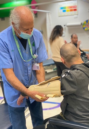 מתנדב ומטופל