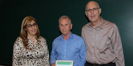 מימין לשמאל - שמוליק בן יעקב, פרופ' אוהד בירק, אורלי דרור אזוריאל. 